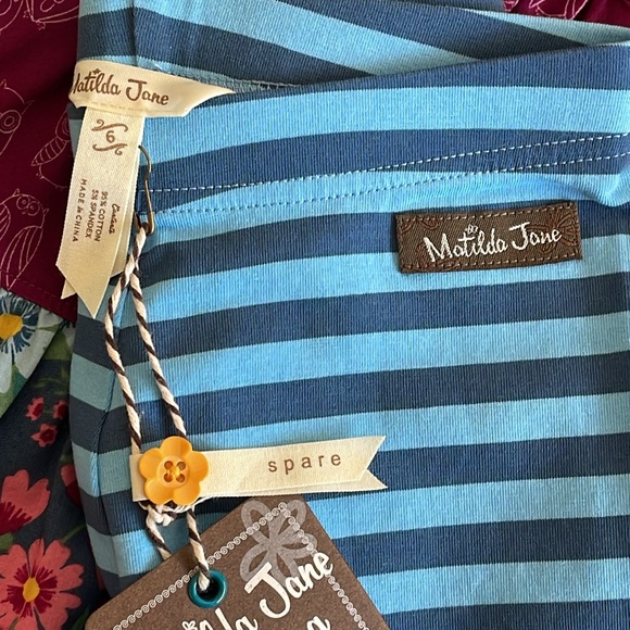 Matilda Jane 2 piece Dress & Bennie’s Bundle. Size 6  maroon
multicolored prints - Picture 4 of 5